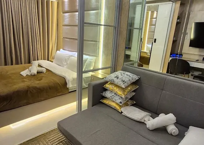 Edna Premier - Affordable Luxury In Mandaluyong Apartahotel Manila